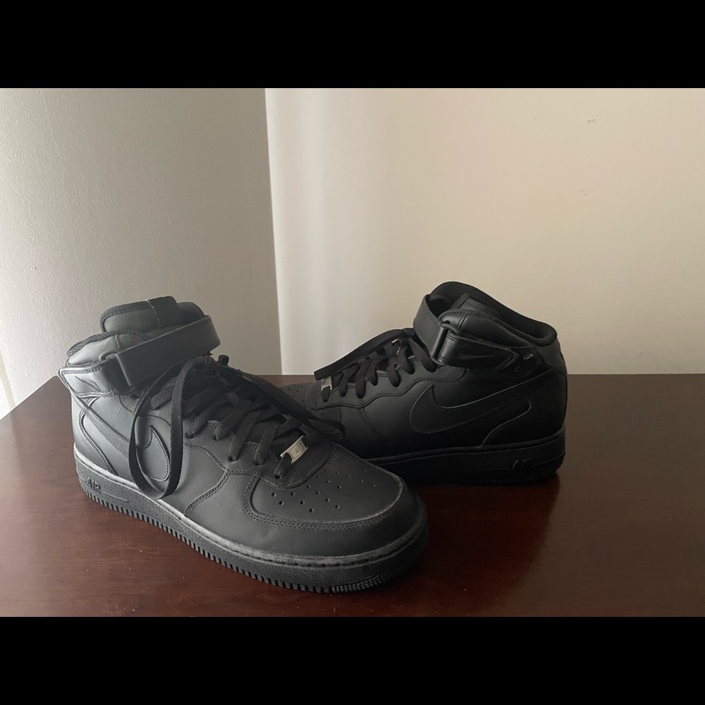 AIR FORCE 1 HIGH '07 'TRIPLE BLACK'